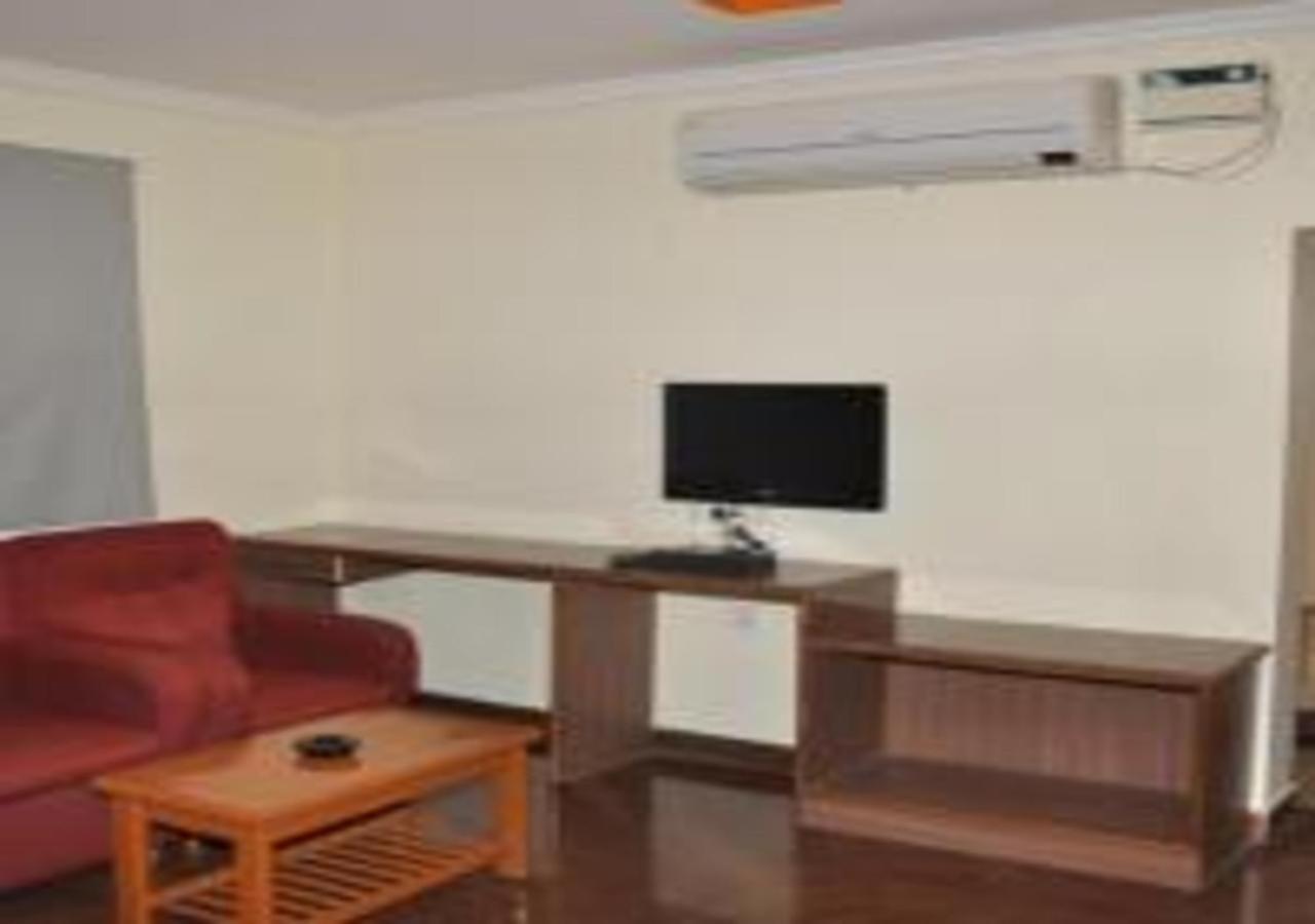 Hotel Pams Mayiladuthurai Exterior foto